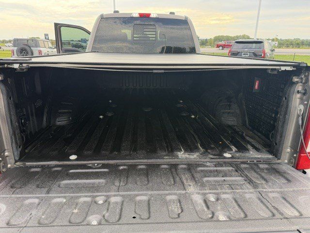 Used 2022 Ford F350 Lariat w/ Lariat Ultimate Package AWD/4WD image 34