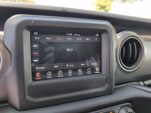 Used 2021 Jeep Wrangler Unlimited Sport AWD/4WD image 13