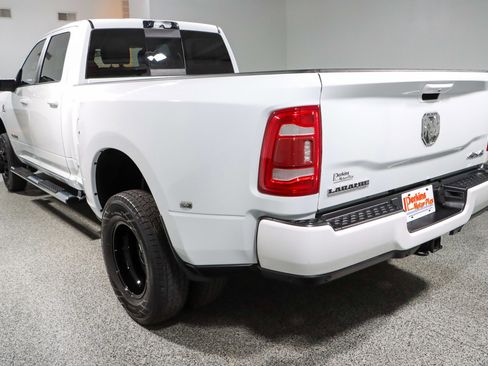 Used 2023 RAM 3500 Laramie AWD/4WD image 9