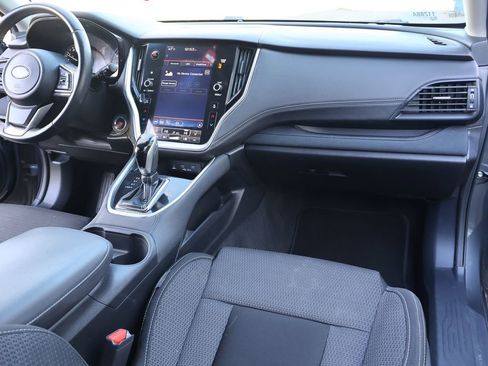 Used 2021 Subaru Outback Premium image 31