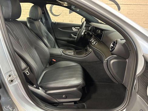 Used 2023 Mercedes-Benz E 350 Sedan image 30