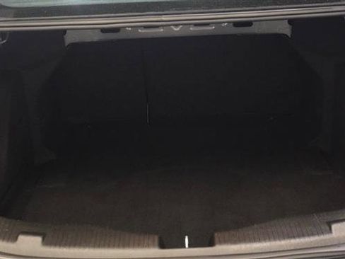 Used 2017 Chevrolet Cruze LT w/ Convenience Package FWD image 33