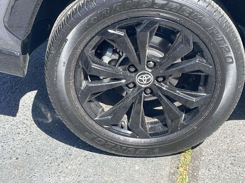 Used 2024 Toyota RAV4 XSE image 10