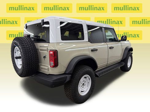 New 2026 Ford Bronco Heritage Edition image 3