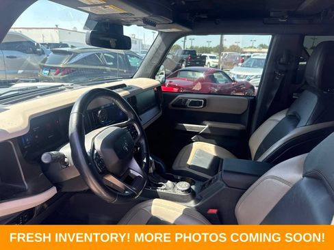 Used 2023 Ford Bronco Wildtrak AWD/4WD image 8