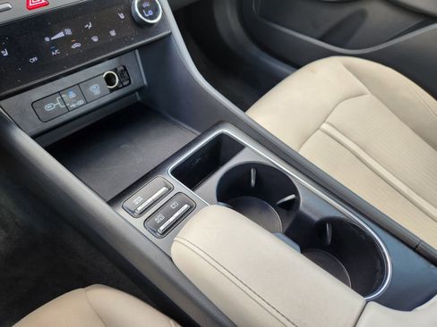 Used 2025 Hyundai Sonata SEL FWD image 26