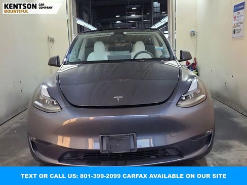 Used 2023 Tesla Model Y Long Range image 7