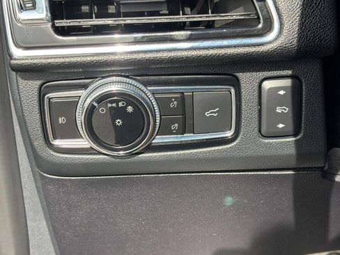 Used 2021 Lincoln Navigator Reserve w/ Luxury Package AWD/4WD image 19