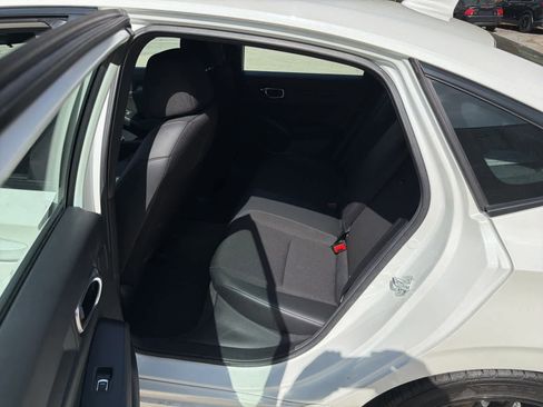 Used 2024 Honda Civic Sport image 15