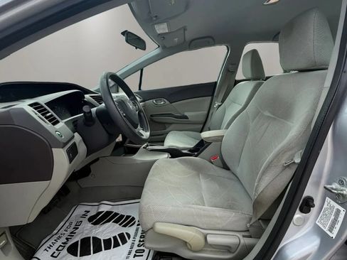 Used 2012 Honda Civic LX image 9