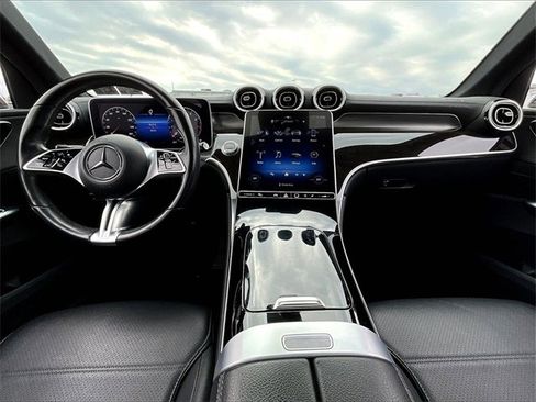 Used 2023 Mercedes-Benz GLC 300 GLC 300 image 20