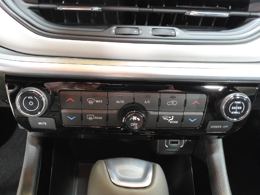 New 2026 Jeep Compass Limited AWD/4WD image 23