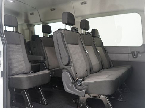 Used 2024 Ford Transit 350 XLT RWD image 14