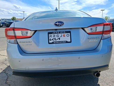 Used 2017 Subaru Impreza 2.0i Limited AWD/4WD image 11