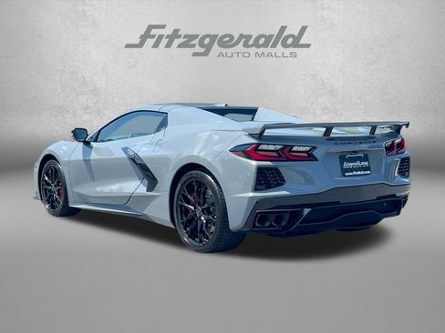 Used 2025 Chevrolet Corvette Stingray Convertible w/ Z51 Performance Package RWD image 10