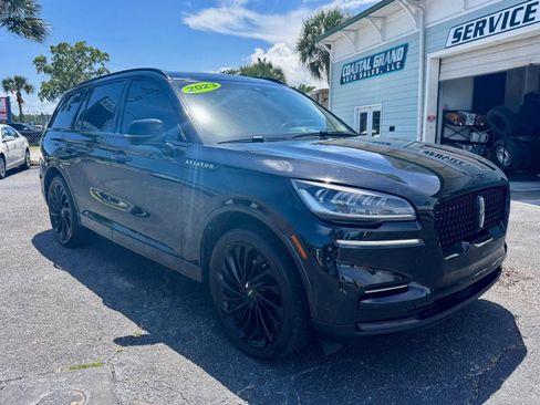 Used 2023 Lincoln Aviator Reserve w/ Equipment Group 201A AWD/4WD image 3