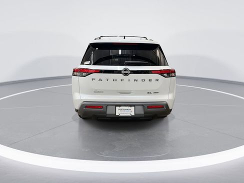 New 2026 Nissan Pathfinder SL image 7