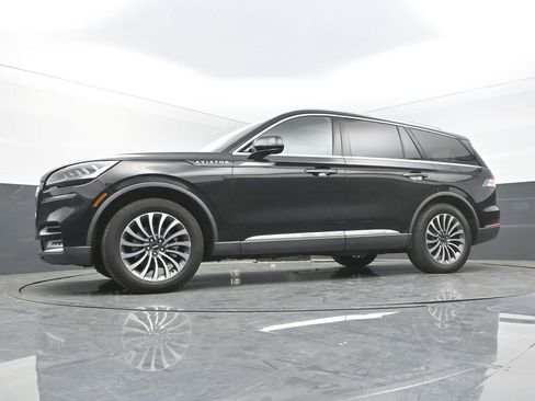 Used 2020 Lincoln Aviator Reserve w/ Class IV Trailer Tow Package AWD/4WD image 37