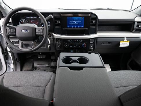 New 2026 Ford F450 XL w/ XL Chrome Package image 19