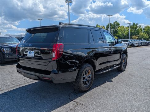 New 2025 Ford Expedition Tremor image 2
