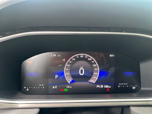 New 2026 Volkswagen Taos SE AWD/4WD image 13