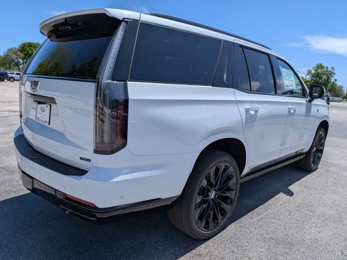 New 2026 Cadillac Escalade Platinum Sport image 4