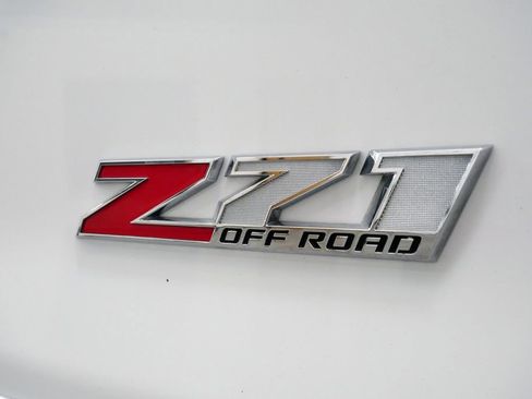 Used 2017 Chevrolet Silverado 2500 LTZ w/ Custom Sport Edition AWD/4WD image 10