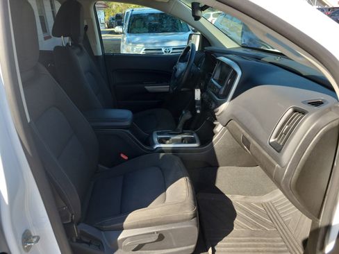 Used 2021 Chevrolet Colorado LT w/ Safety Package image 7