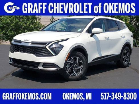 Used 2023 Kia Sportage LX AWD/4WD image 1