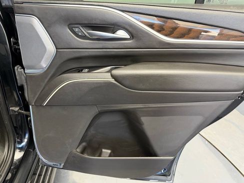 Used 2023 Cadillac Escalade Sport Platinum w/ Heavy-Duty Trailer Package AWD/4WD image 73