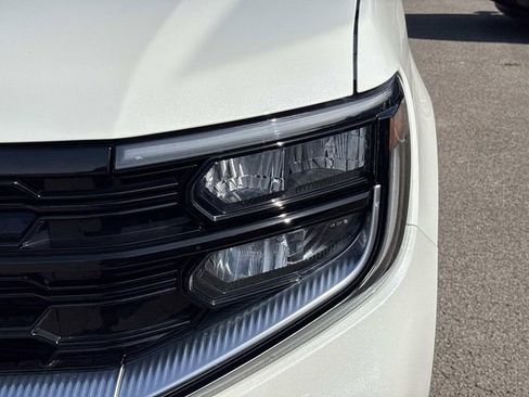 Certified 2025 Ford Expedition Max Platinum image 10