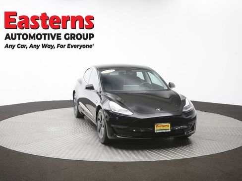 Used 2019 Tesla Model 3 Standard Range Plus RWD image 45