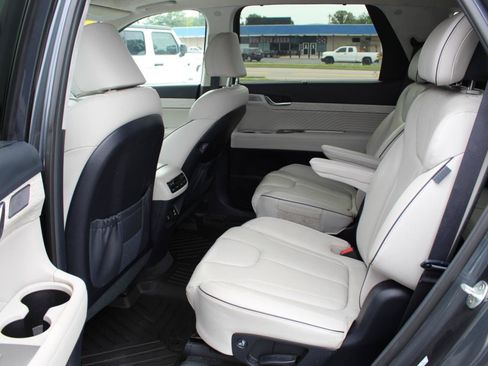 Used 2024 Hyundai Palisade Calligraphy AWD/4WD image 10