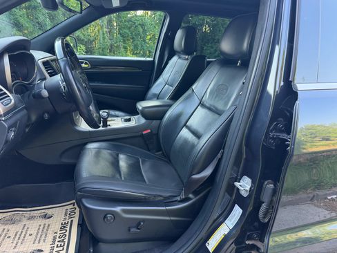 Used 2015 Jeep Grand Cherokee Overland AWD/4WD image 9