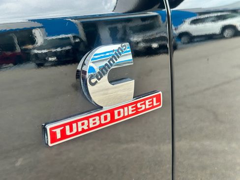 Used 2025 RAM 2500 Laramie image 9