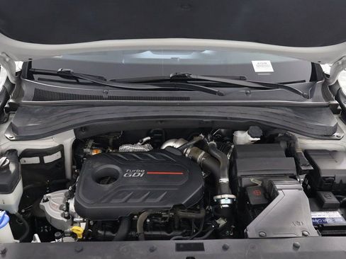 Used 2020 Hyundai Santa Fe SEL FWD image 15