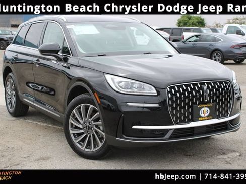 Used 2023 Lincoln Corsair Reserve FWD image 1