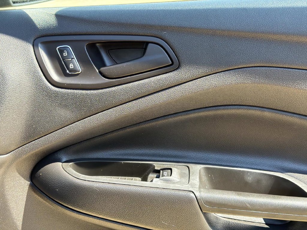 Used 2014 Ford Escape S FWD image 14