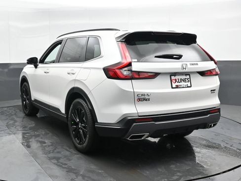 Used 2025 Honda CR-V Sport Touring image 9