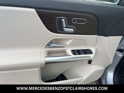 New 2026 Mercedes-Benz GLA 250 GLA 250 image 17