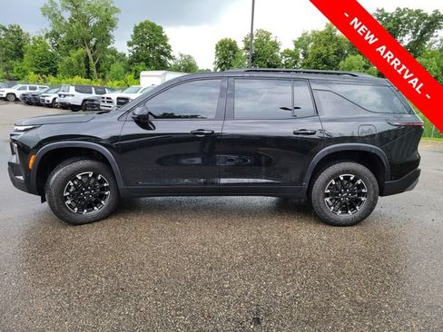 Used 2024 Chevrolet Traverse Z71 AWD/4WD image 6
