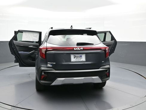 Certified 2024 Kia Seltos S AWD/4WD image 46
