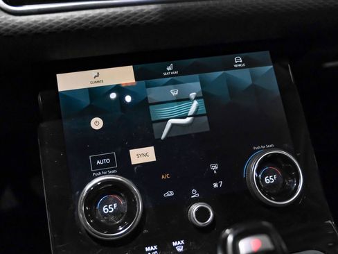 Used 2021 Land Rover Range Rover Evoque S image 25