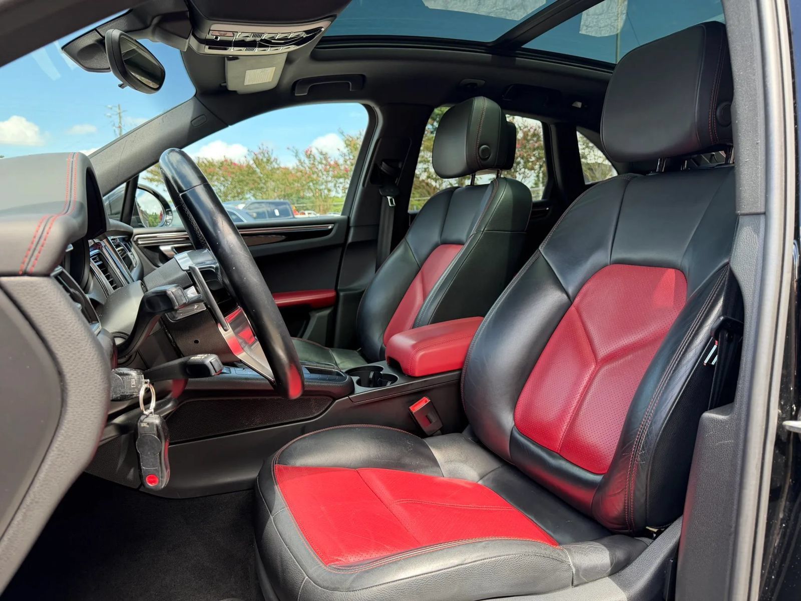 Used 2016 Porsche Macan S AWD/4WD image 25