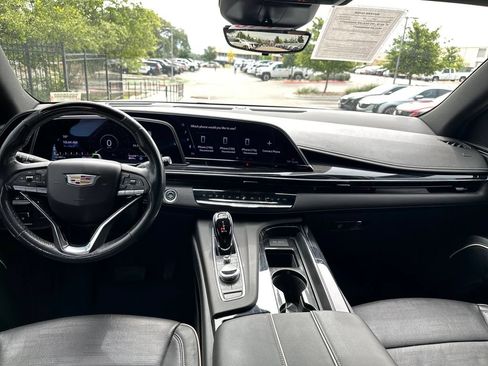 Used 2022 Cadillac Escalade Sport w/ Touring Package AWD/4WD image 32