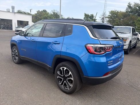 Used 2023 Jeep Compass Limited AWD/4WD image 3