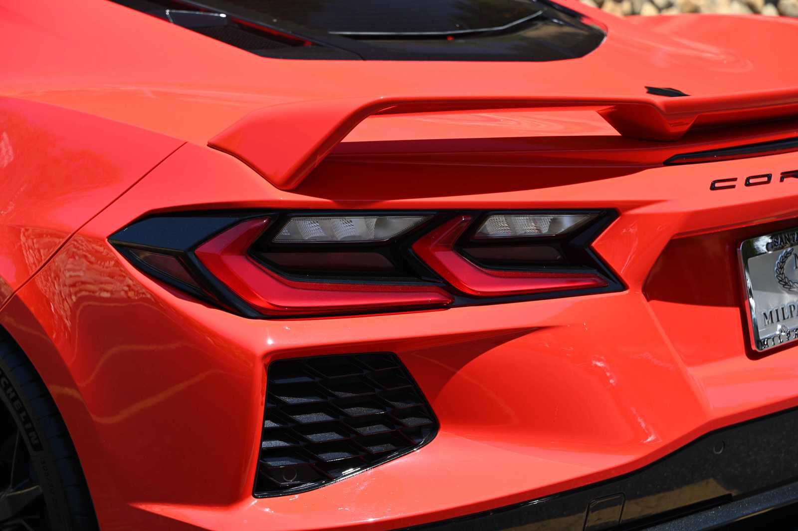 Used 2020 Chevrolet Corvette Stingray Premium Cpe w/ 3LT Preferred Equipment Group RWD image 7