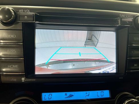 Used 2015 Toyota RAV4 XLE AWD/4WD image 15