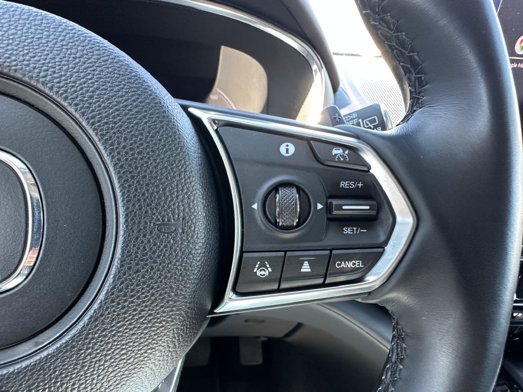 Used 2025 Acura MDX w/ Technology Package FWD image 29