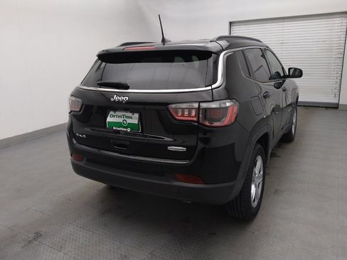Used 2024 Jeep Compass Latitude image 7